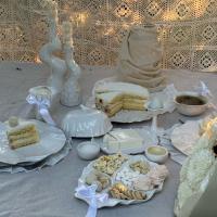 Тарелка большая "Белый Жемчуг Волна" купить в интернет-магазине Антикварня