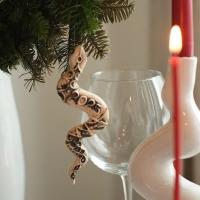 Елочная игрушка "Символ года 2025 Змея" с патиной купить в интернет-магазине Антикварня